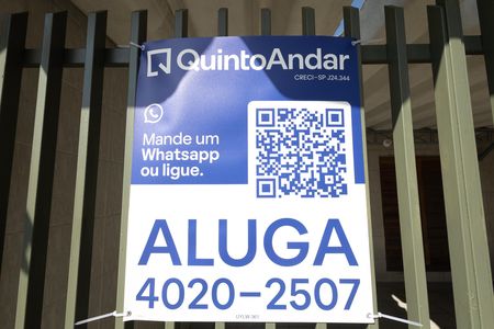 Casa para alugar com 250m², 4 quartos e 2 vagas