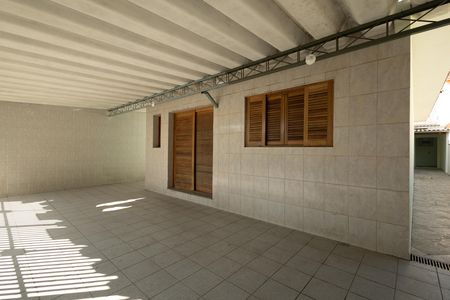 Casa para alugar com 4 quartos, 250m² em Parque Meia Lua, Jacareí