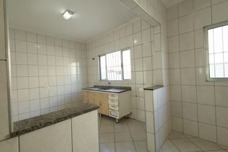 Casa para alugar com 4 quartos, 250m² em Parque Meia Lua, Jacareí