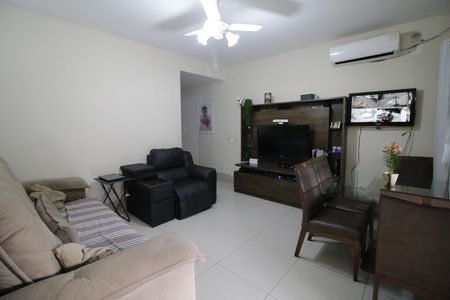 Casa para alugar com 2 quartos, 130m² em Curicica, Rio de Janeiro
