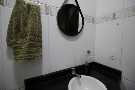 Casa para alugar com 130m², 2 quartos e 1 vagaLavabo