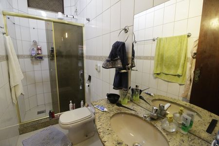 Casa para alugar com 130m², 2 quartos e 1 vagaBanheiro da Suíte 1