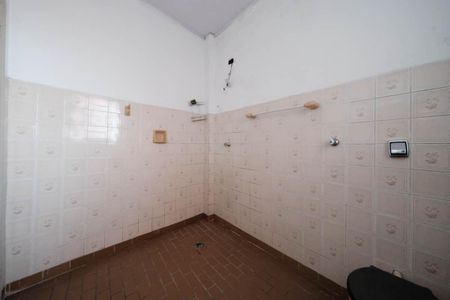 Apartamento para alugar com 70m², 2 quartos e sem vagaBanheiro