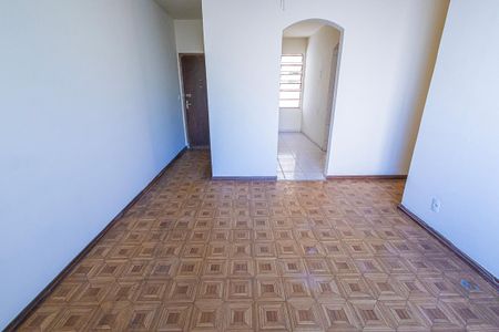 sala de apartamento para alugar com 3 quartos, 77m² em Vila Cloris, Belo Horizonte