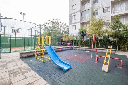 Apartamento à venda com 46m², 2 quartos e 1 vaga Apartamento à venda com 46m², 2 quartos e 1 vagaÁrea comum - Playground