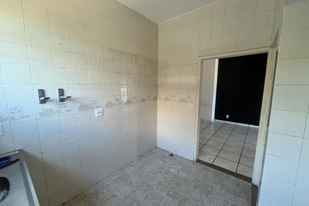 Cozinha de casa à venda com 3 quartos, 700m² em Jardim Guanabara, Rio de Janeiro
