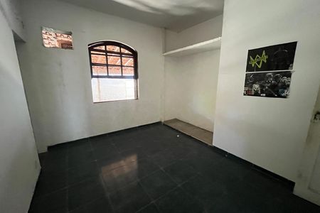 Quarto 1 de casa à venda com 3 quartos, 700m² em Jardim Guanabara, Rio de Janeiro
