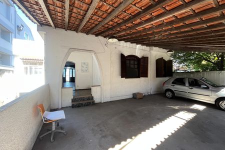 Quintal de casa à venda com 3 quartos, 700m² em Jardim Guanabara, Rio de Janeiro