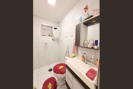Casa à venda com 109m², 3 quartos e 3 vagasBanheiro Social