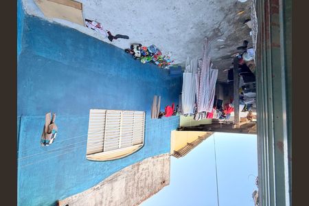 Casa à venda com 109m², 3 quartos e 3 vagasCasa ao lado que faz parte do imóvel