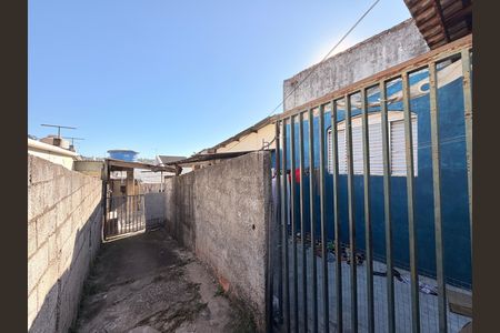 Casa à venda com 109m², 3 quartos e 3 vagasCasa ao lado que faz parte do imóvel