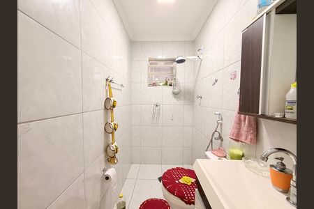 Casa à venda com 109m², 3 quartos e 3 vagasBanheiro Social