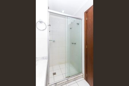Apartamento para alugar com 88m², 2 quartos e 2 vagas Apartamento para alugar com 88m², 2 quartos e 2 vagasBanheiro 1