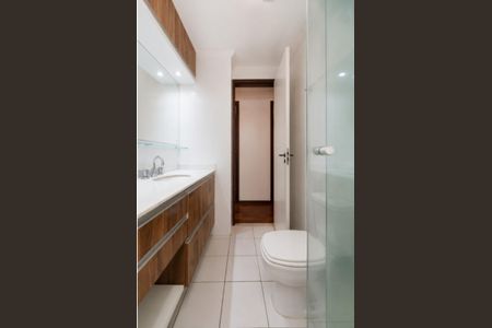 Apartamento para alugar com 88m², 2 quartos e 2 vagas Apartamento para alugar com 88m², 2 quartos e 2 vagasBanheiro 1