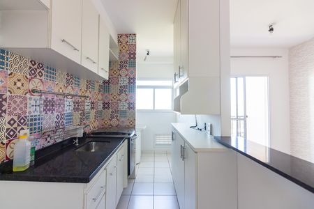 Cozinha  de apartamento para alugar com 2 quartos, 57m² em Umuarama, Osasco