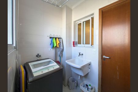 Área de Serviço  de apartamento para alugar com 2 quartos, 80m² em Cidade Ocian, Praia Grande