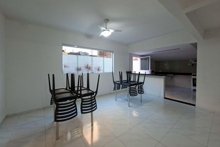 Apartamento para alugar com 80m², 2 quartos e 1 vaga Apartamento para alugar com 80m², 2 quartos e 1 vagaSalão de Festas