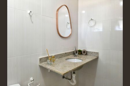 Apartamento para alugar com 80m², 2 quartos e 1 vaga Apartamento para alugar com 80m², 2 quartos e 1 vagaBanheiro da Suíte