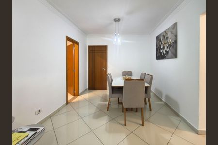 Apartamento para alugar com 80m², 2 quartos e 1 vaga Apartamento para alugar com 80m², 2 quartos e 1 vagaSala