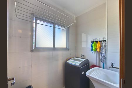 Apartamento para alugar com 80m², 2 quartos e 1 vaga Apartamento para alugar com 80m², 2 quartos e 1 vagaÁrea de Serviço