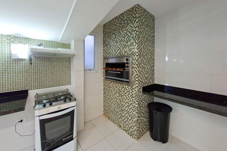 Apartamento para alugar com 80m², 2 quartos e 1 vaga Apartamento para alugar com 80m², 2 quartos e 1 vagaCozinha do Salão de Festas
