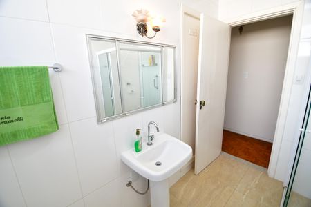 Apartamento à venda com 156m², 3 quartos e sem vagaBanheiro 2