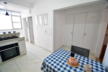 Apartamento à venda com 156m², 3 quartos e sem vagaCozinha