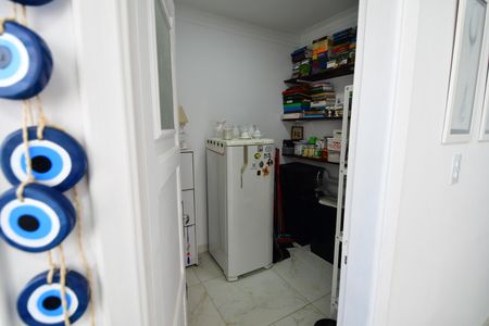 Apartamento à venda com 156m², 3 quartos e sem vagaÁrea de Serviço - Despensa