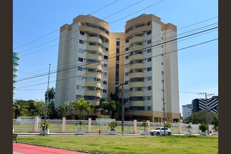 Fachada do bloco de apartamento para alugar com 1 quarto, 50m² em Barra Olímpica, Rio de Janeiro