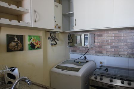 Área de serviço de apartamento para alugar com 1 quarto, 50m² em Barra Olímpica, Rio de Janeiro