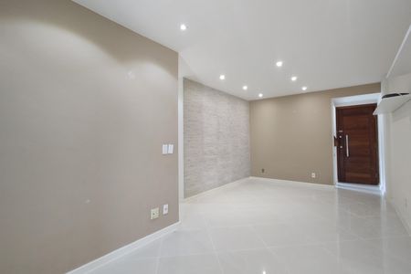 Sala de apartamento à venda com 3 quartos, 100m² em Freguesia (jacarepaguá), Rio de Janeiro