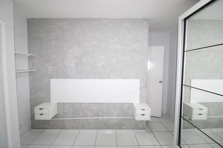 Casa à venda com 84m², 2 quartos e 2 vagasQuarto Suíte 2