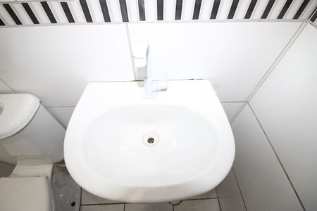 Casa à venda com 84m², 2 quartos e 2 vagasLavabo