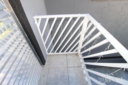 Casa à venda com 84m², 2 quartos e 2 vagasQuarto 2 - Varanda
