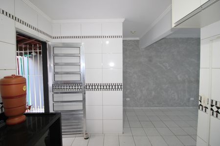 Casa à venda com 84m², 2 quartos e 2 vagasCozinha