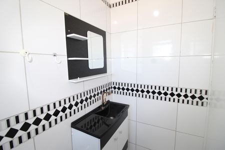 Casa à venda com 84m², 2 quartos e 2 vagasBanheiro Suíte 2