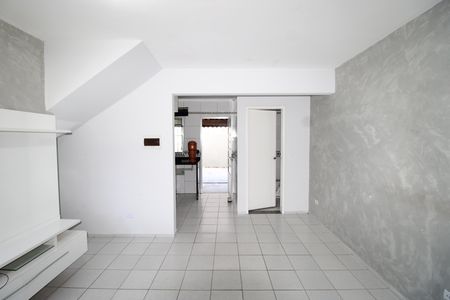 Sala de casa à venda com 2 quartos, 84m² em Jardim Helena, São Paulo