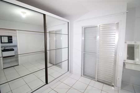 Casa à venda com 84m², 2 quartos e 2 vagasQuarto Suíte 2