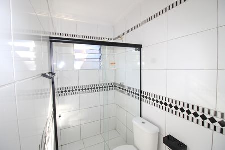 Casa à venda com 84m², 2 quartos e 2 vagasBanheiro Suíte 1