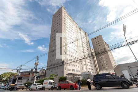 Apartamento à venda com 43m², 2 quartos e sem vaga Apartamento à venda com 43m², 2 quartos e sem vagaFachada