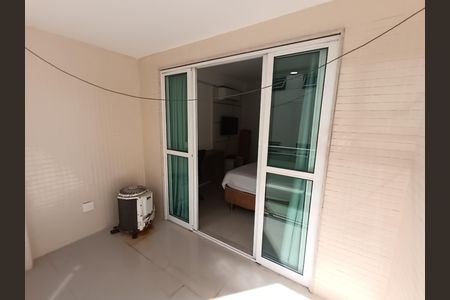 Studio para alugar com 30m², 1 quarto e sem vaga Studio para alugar com 30m², 1 quarto e sem vagaVARANDA