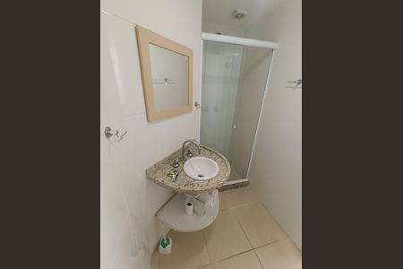 BANHEIRO de kitnet/studio para alugar com 1 quarto, 30m² em Praia Campista, Macaé