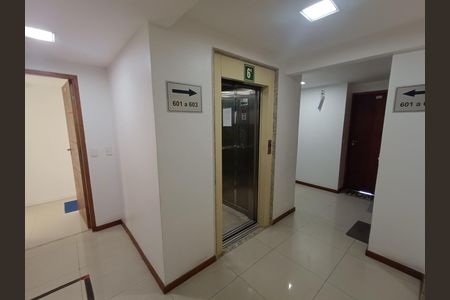 Studio para alugar com 30m², 1 quarto e sem vaga Studio para alugar com 30m², 1 quarto e sem vagaELEVADOR