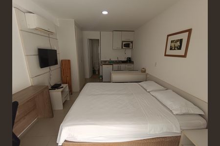 Studio para alugar com 30m², 1 quarto e sem vaga Studio para alugar com 30m², 1 quarto e sem vagaSALA E QUARTO