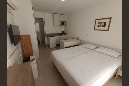 Studio para alugar com 30m², 1 quarto e sem vaga Studio para alugar com 30m², 1 quarto e sem vagaSALA E QUARTO