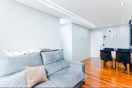 Sala de apartamento para alugar com 2 quartos, 63m² em Vila Barros, Guarulhos