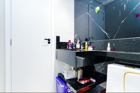 Apartamento para alugar com 63m², 2 quartos e 1 vagaBanheiro da Suíte 