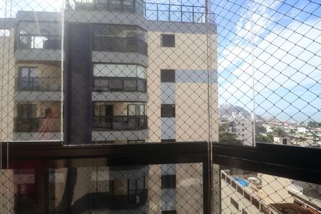 Varanda de apartamento para alugar com 2 quartos, 65m² em Jardim Las Palmas, Guarujá