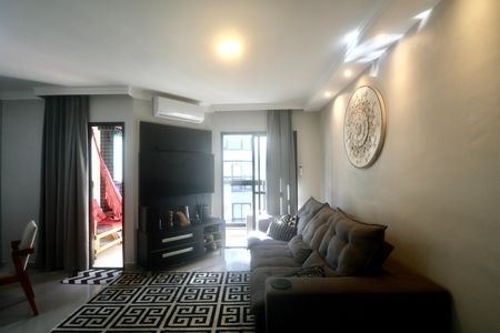 Apartamento para alugar com 2 quartos, 65m² em Jardim Las Palmas, Guarujá