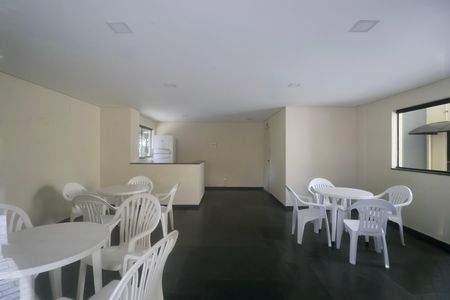 Área comum de apartamento para alugar com 2 quartos, 65m² em Jardim Las Palmas, Guarujá